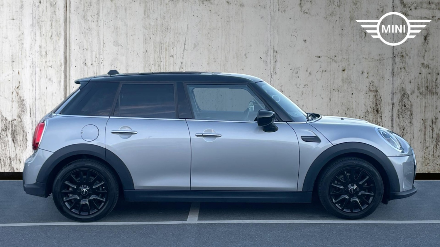 Used MINI Hatch 2023 for sale - 77015557: Photo 3