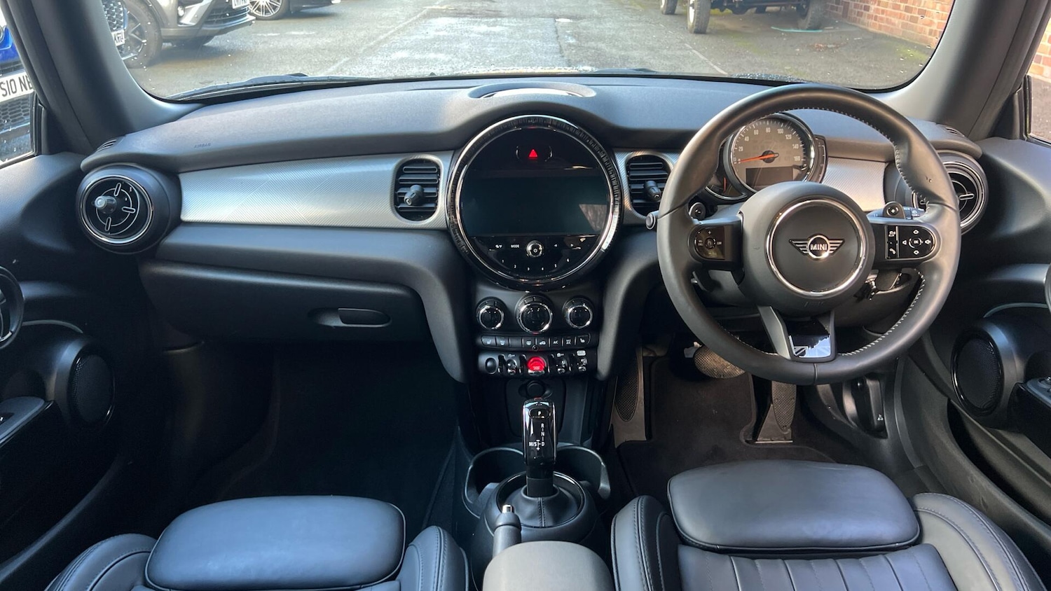 Used MINI Hatch 2022 for sale - 77215173: Photo 4