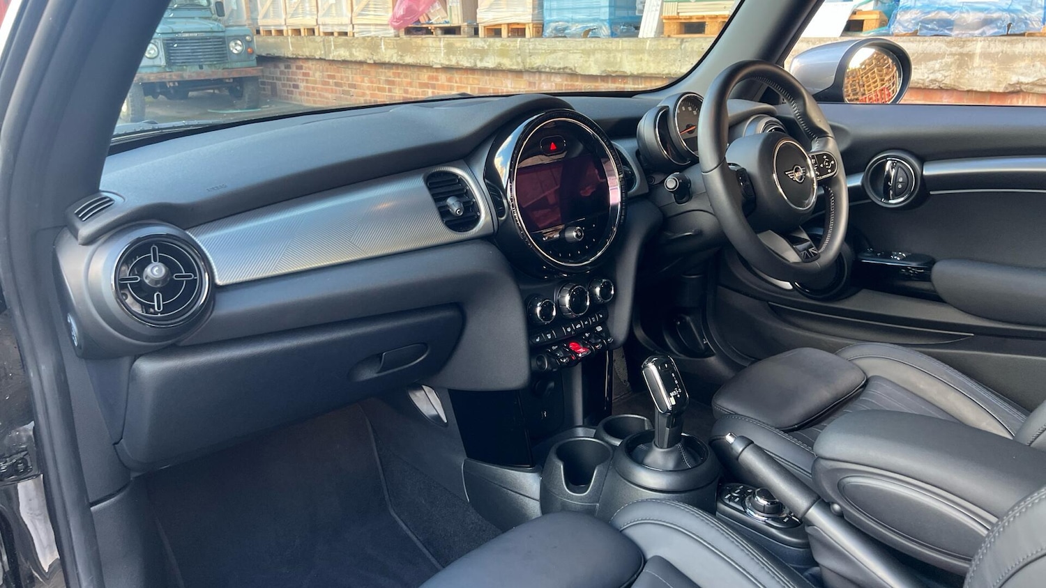 Used MINI Hatch 2022 for sale - 77215173: Photo 7