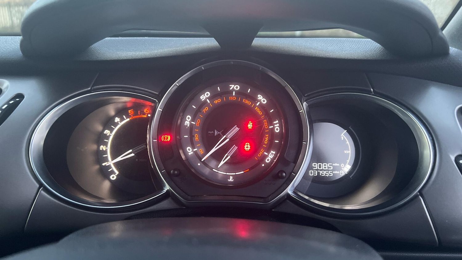 Used DS Automobiles DS 3 2018 for sale - 77015412: Photo 9