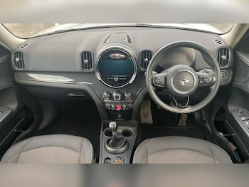 Used MINI Countryman 2020 for sale - 77332015: Photo