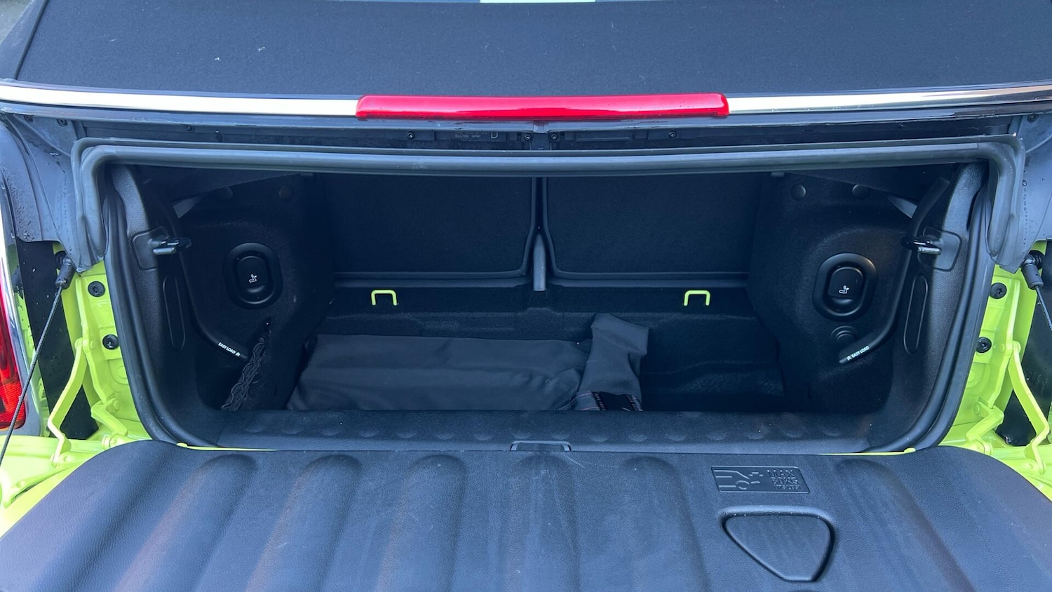 Used MINI Convertible 2022 for sale - 77101693: Photo 13