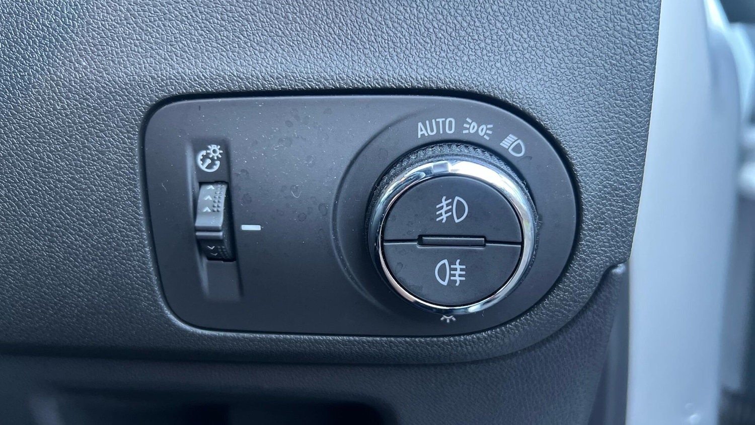 Used Vauxhall Crossland 2024 for sale - 77081793: Photo 24