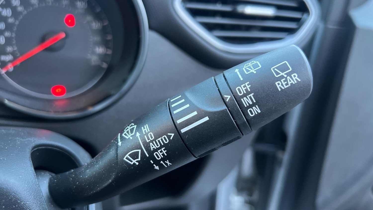 Used Vauxhall Crossland 2024 for sale - 77081793: Photo 25