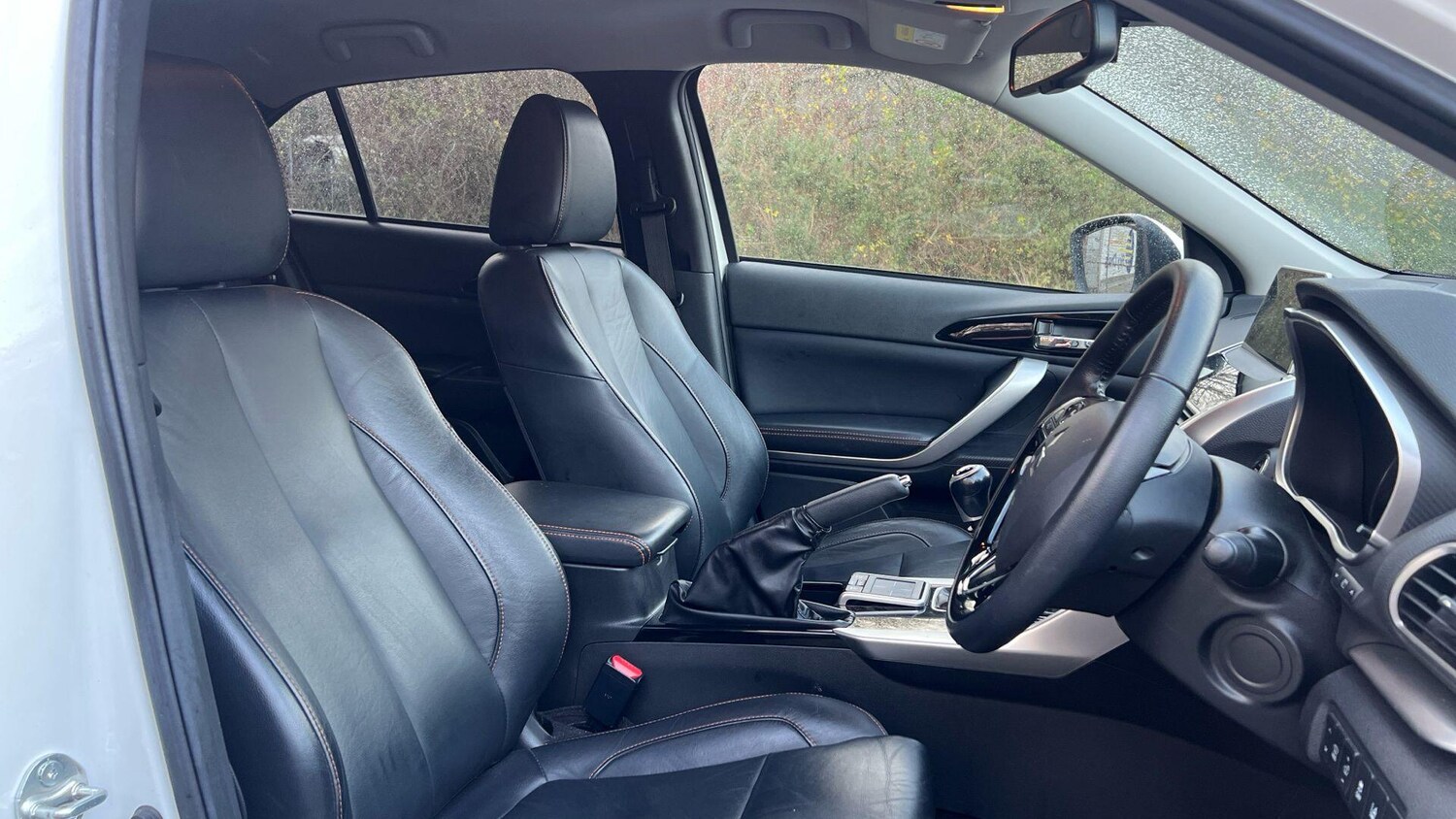 Used Mitsubishi Eclipse Cross 2019 for sale - 76832417: Photo 11