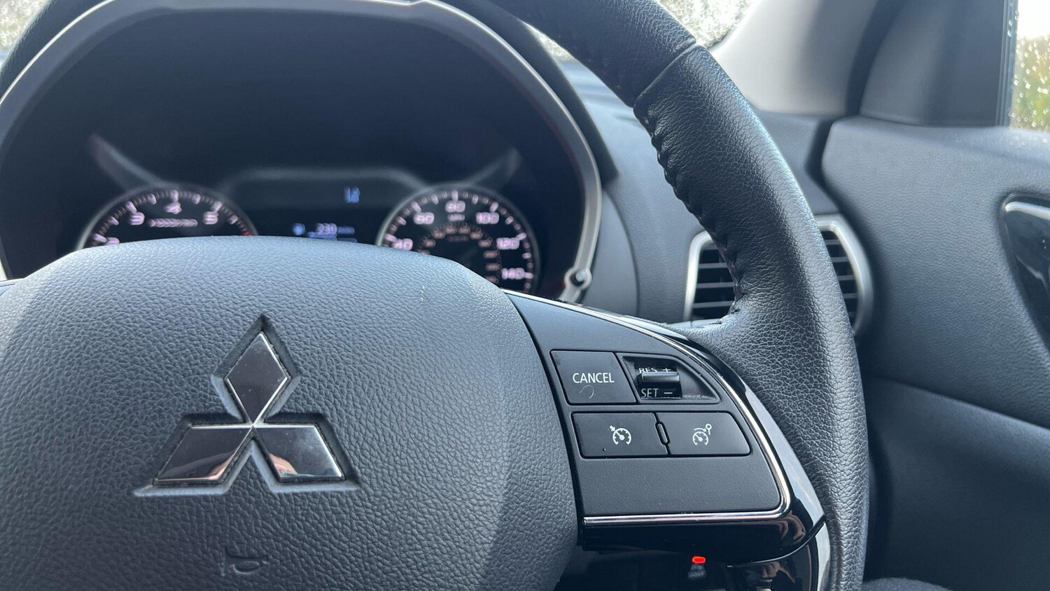 Used Mitsubishi Eclipse Cross 2019 for sale - 76832417: Photo 18