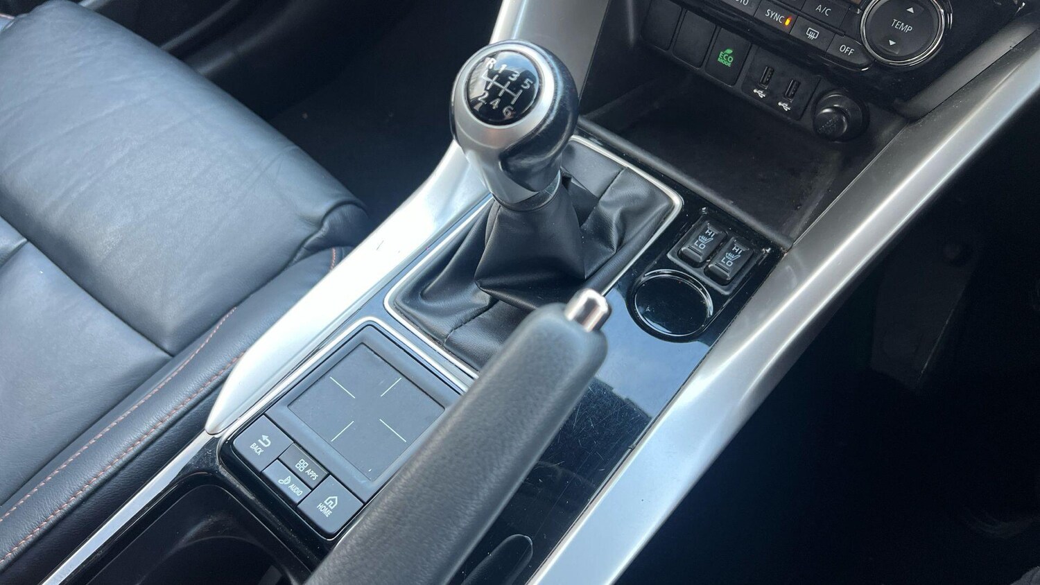 Used Mitsubishi Eclipse Cross 2019 for sale - 76832417: Photo 19