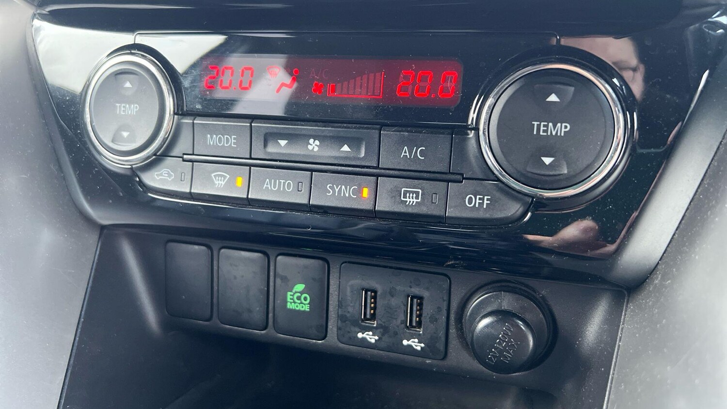 Used Mitsubishi Eclipse Cross 2019 for sale - 76832417: Photo 25