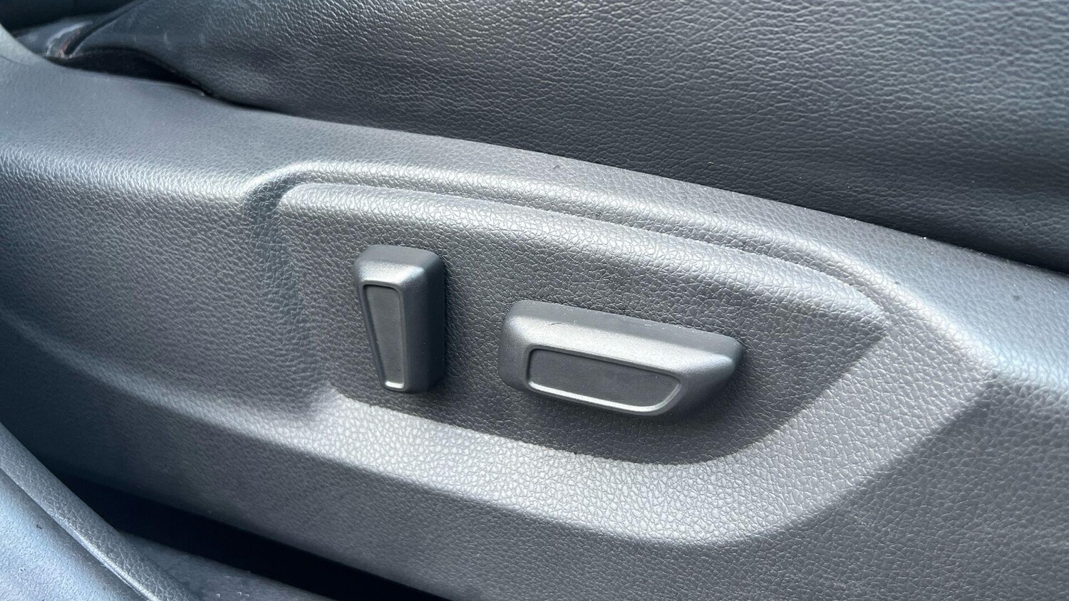 Used Mitsubishi Eclipse Cross 2019 for sale - 76832417: Photo 29