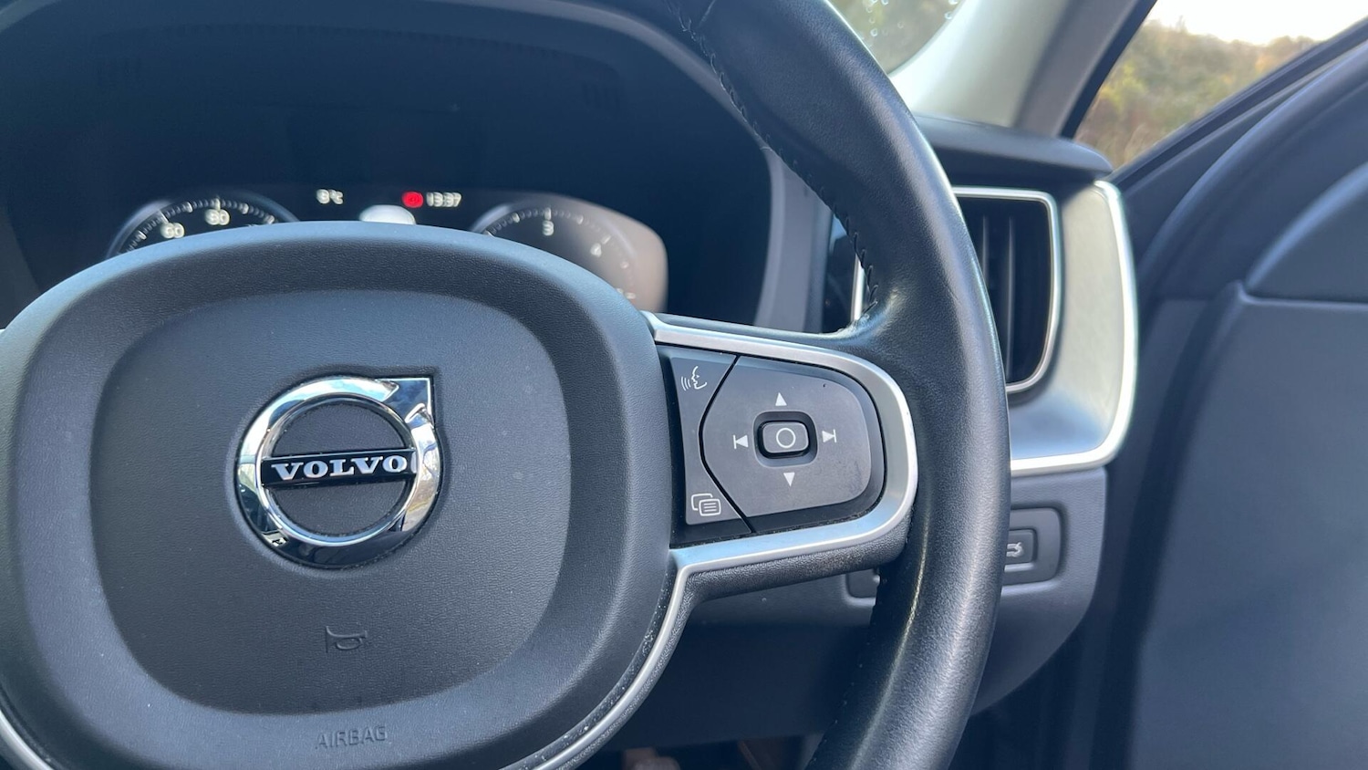 Used Volvo XC60 2020 for sale - 76832822: Photo 18