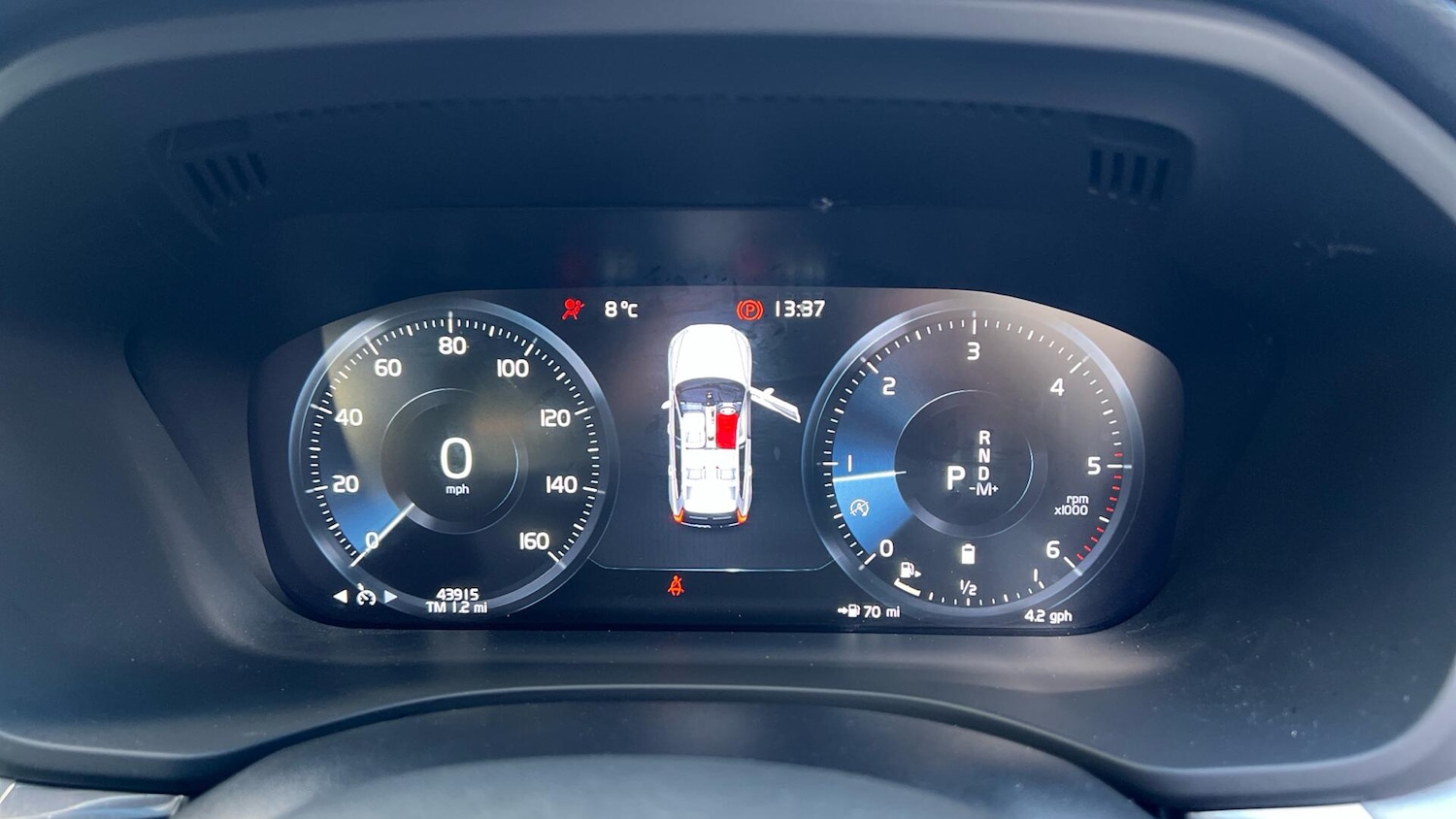 Used Volvo XC60 2020 for sale - 76832822: Photo 9