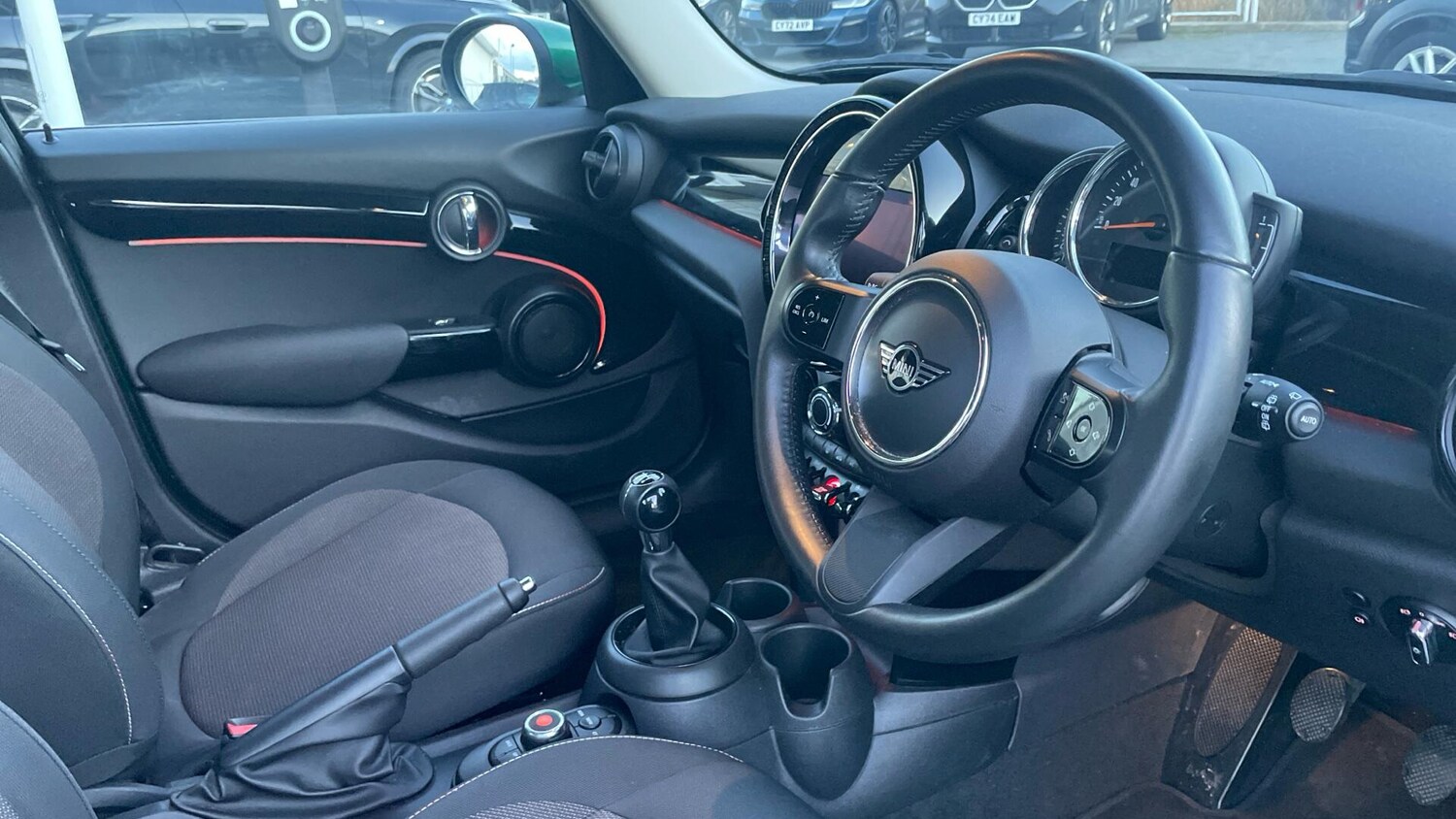 Used MINI Hatch 2021 for sale - 77101711: Photo 6