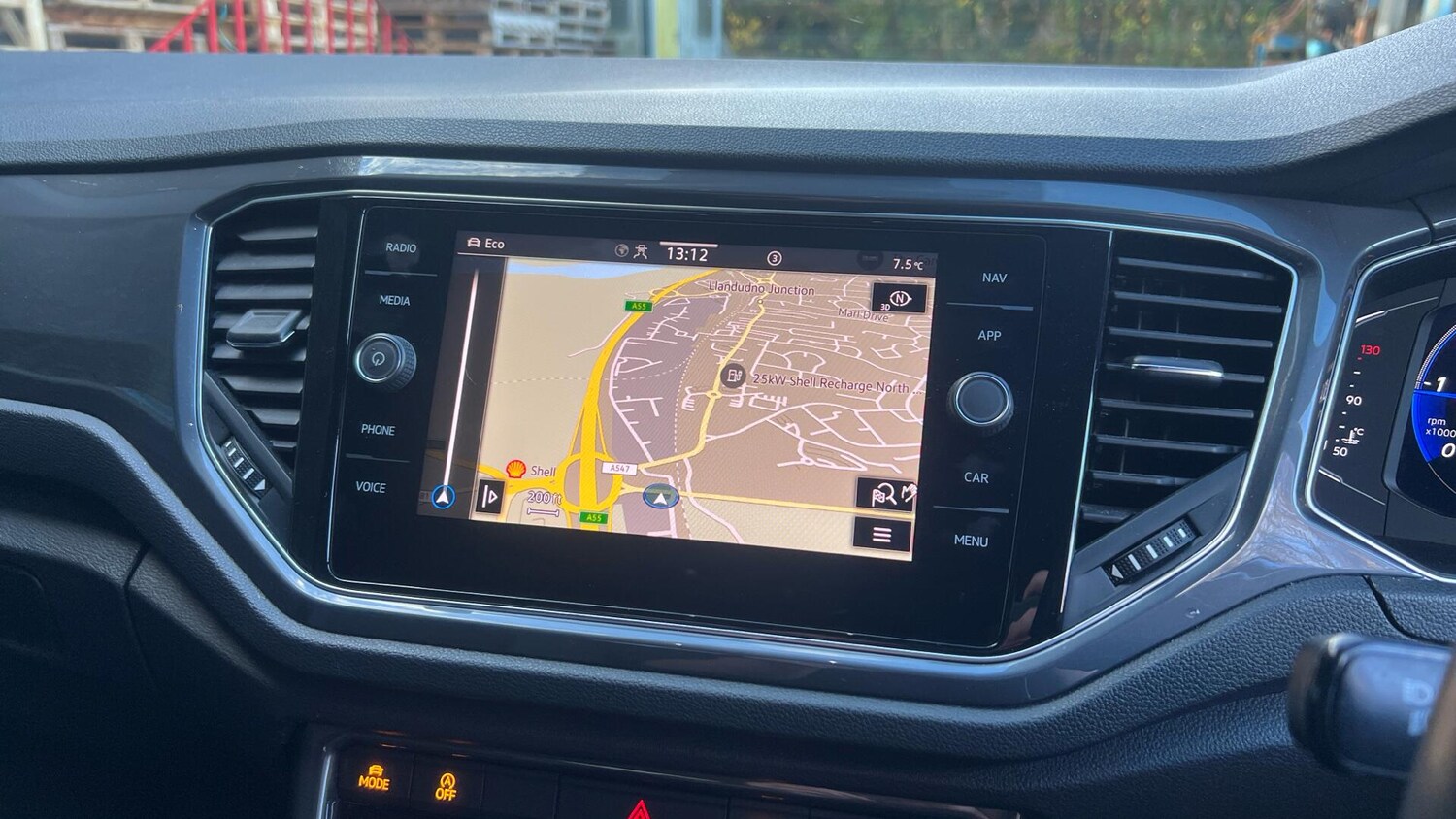 Used Volkswagen T-Roc 2021 for sale - 76832422: Photo 26