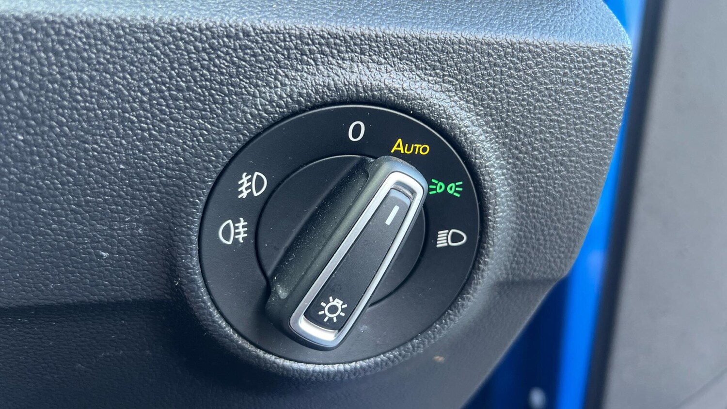 Used Volkswagen T-Roc 2021 for sale - 76832422: Photo 27