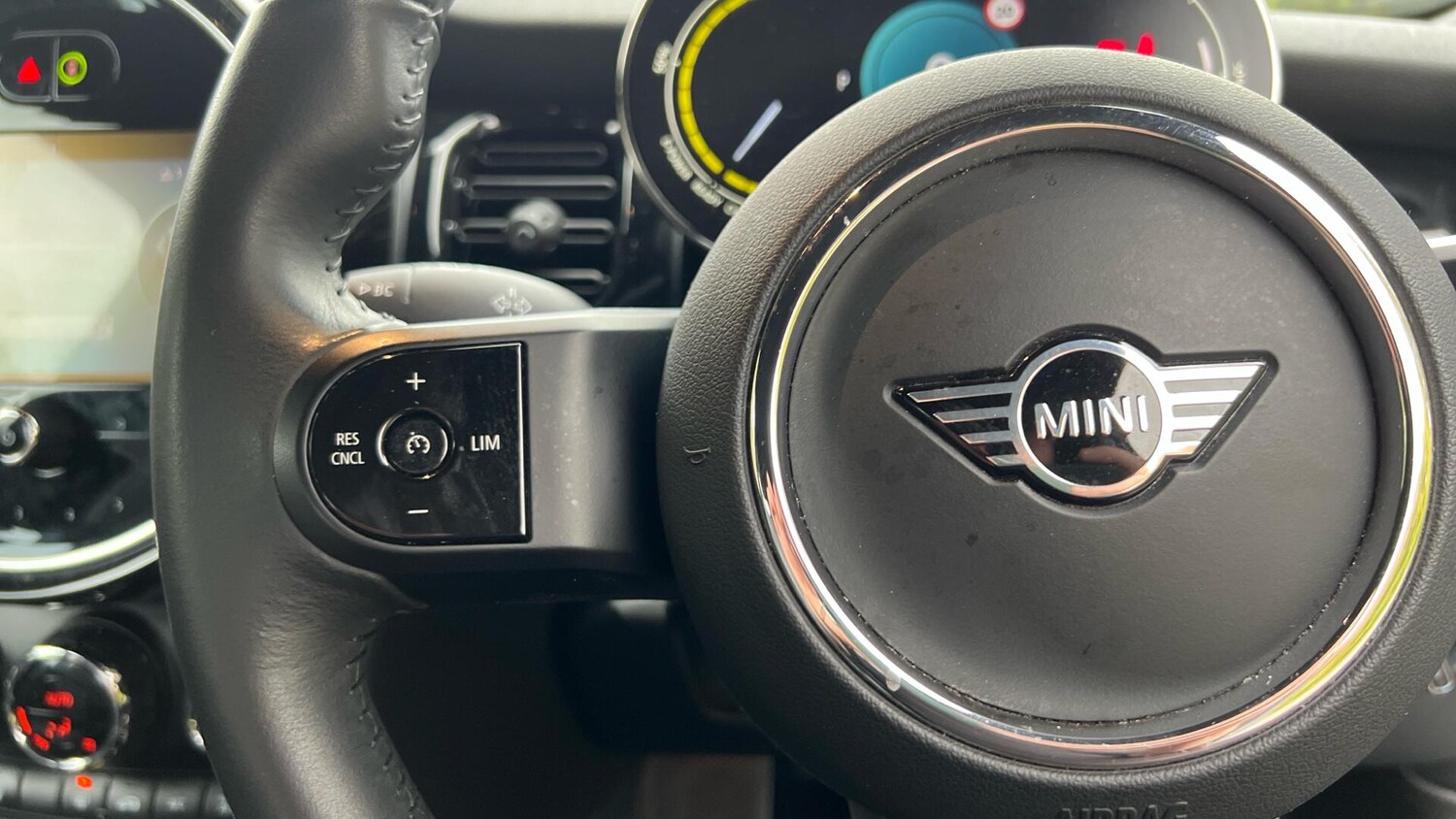 Used MINI Hatch 2023 for sale - 76831848: Photo 17