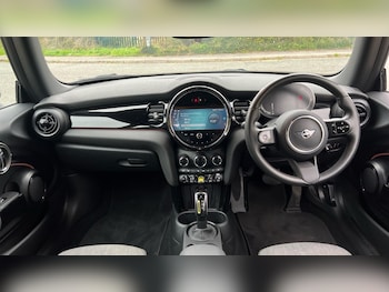 Used MINI Hatch 2023 for sale - 76831848: Photo