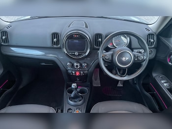 Used MINI Countryman 2019 for sale - 77016775: Photo