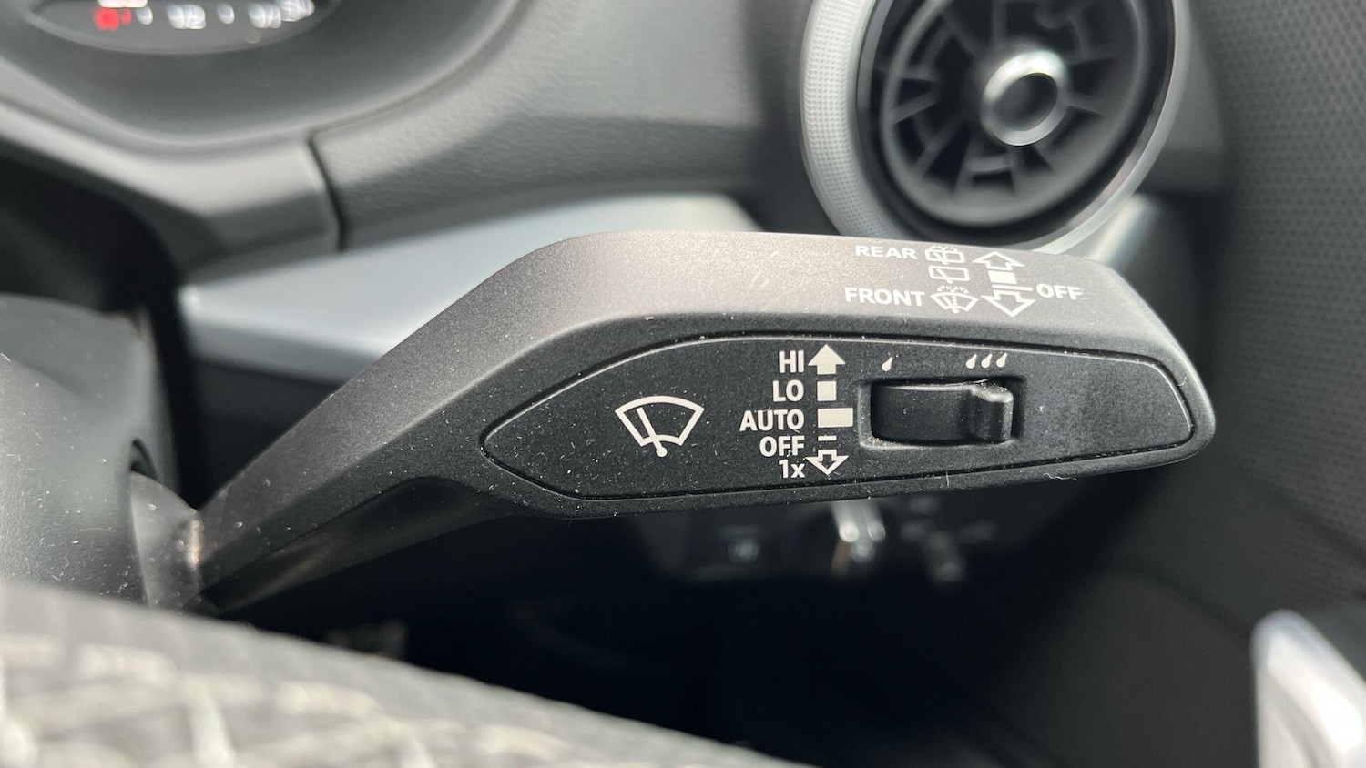 Used Audi Q2 2022 for sale - 76832430: Photo 28