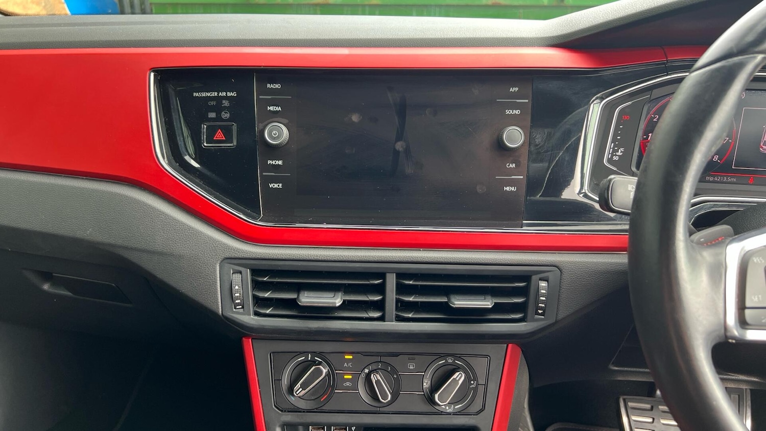 Used Volkswagen Polo 2019 for sale - 76832104: Photo 8