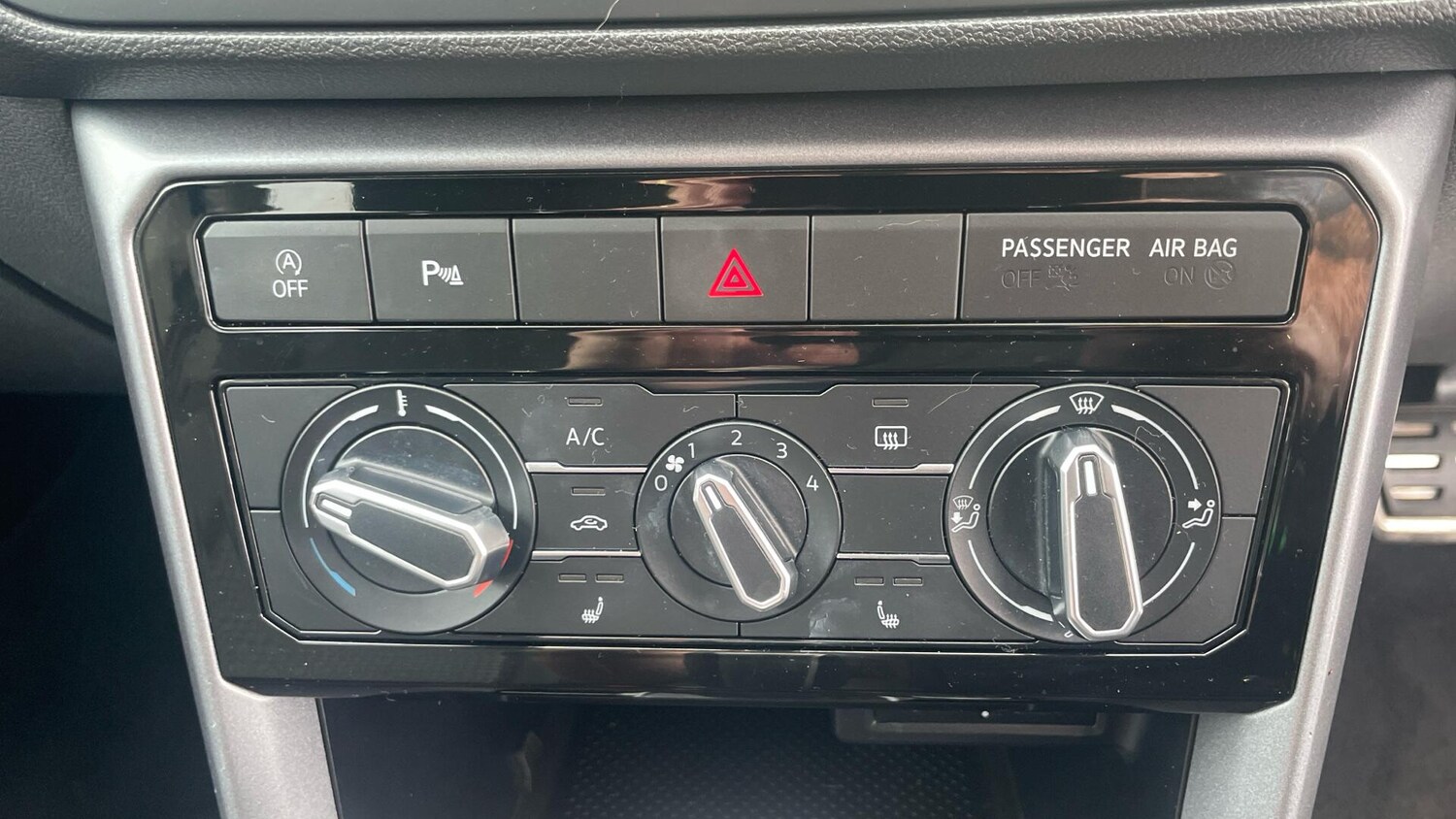 Used Volkswagen T-Cross 2021 for sale - 76832074: Photo 19