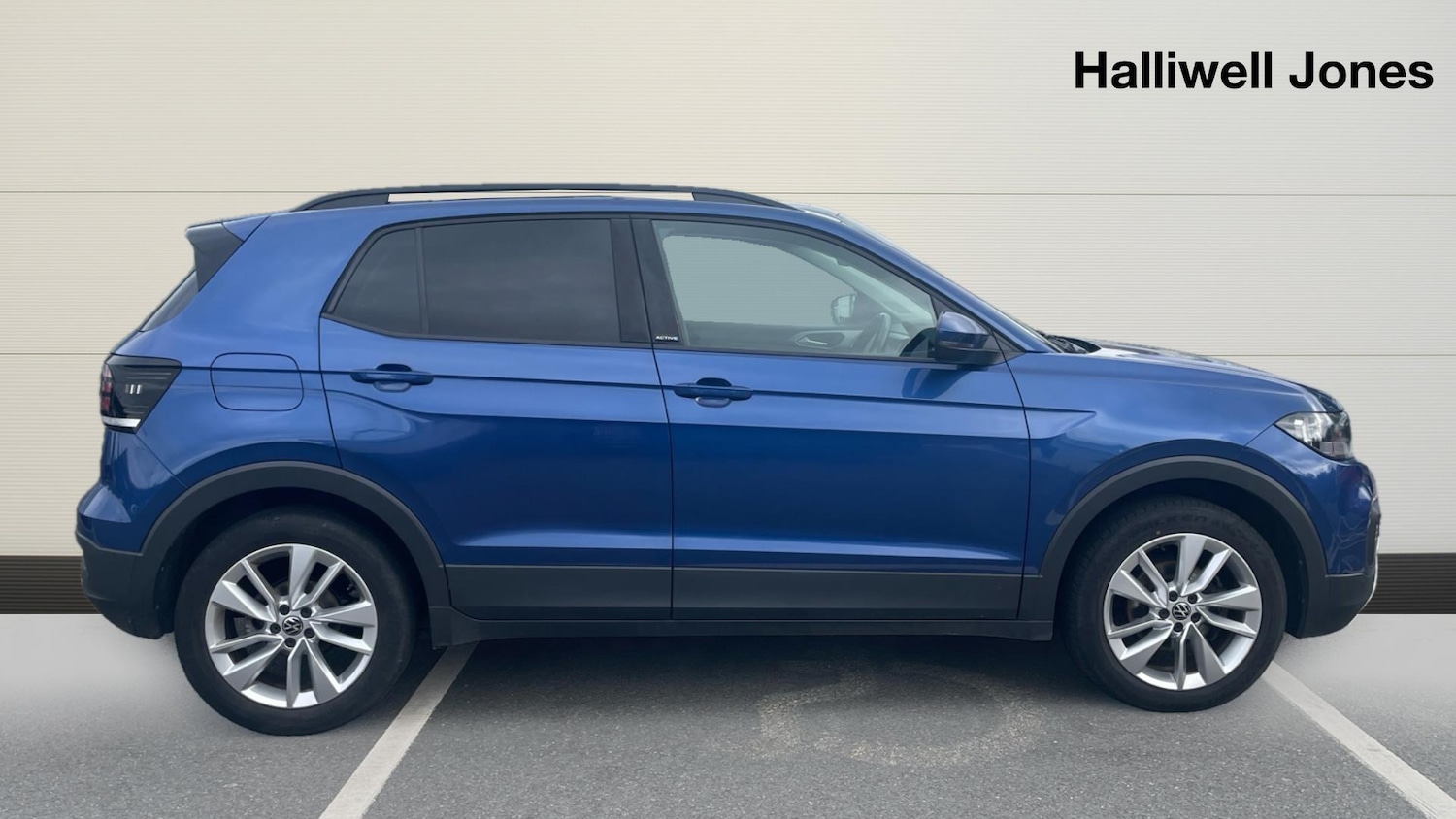 Used Volkswagen T-Cross 2021 for sale - 76832074: Photo 3