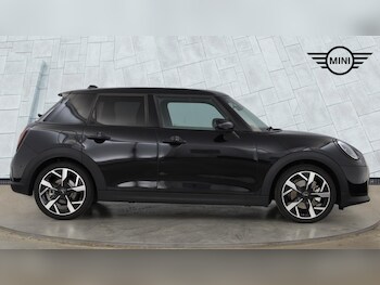 Used MINI Hatch 2025 for sale - 77768775: Photo