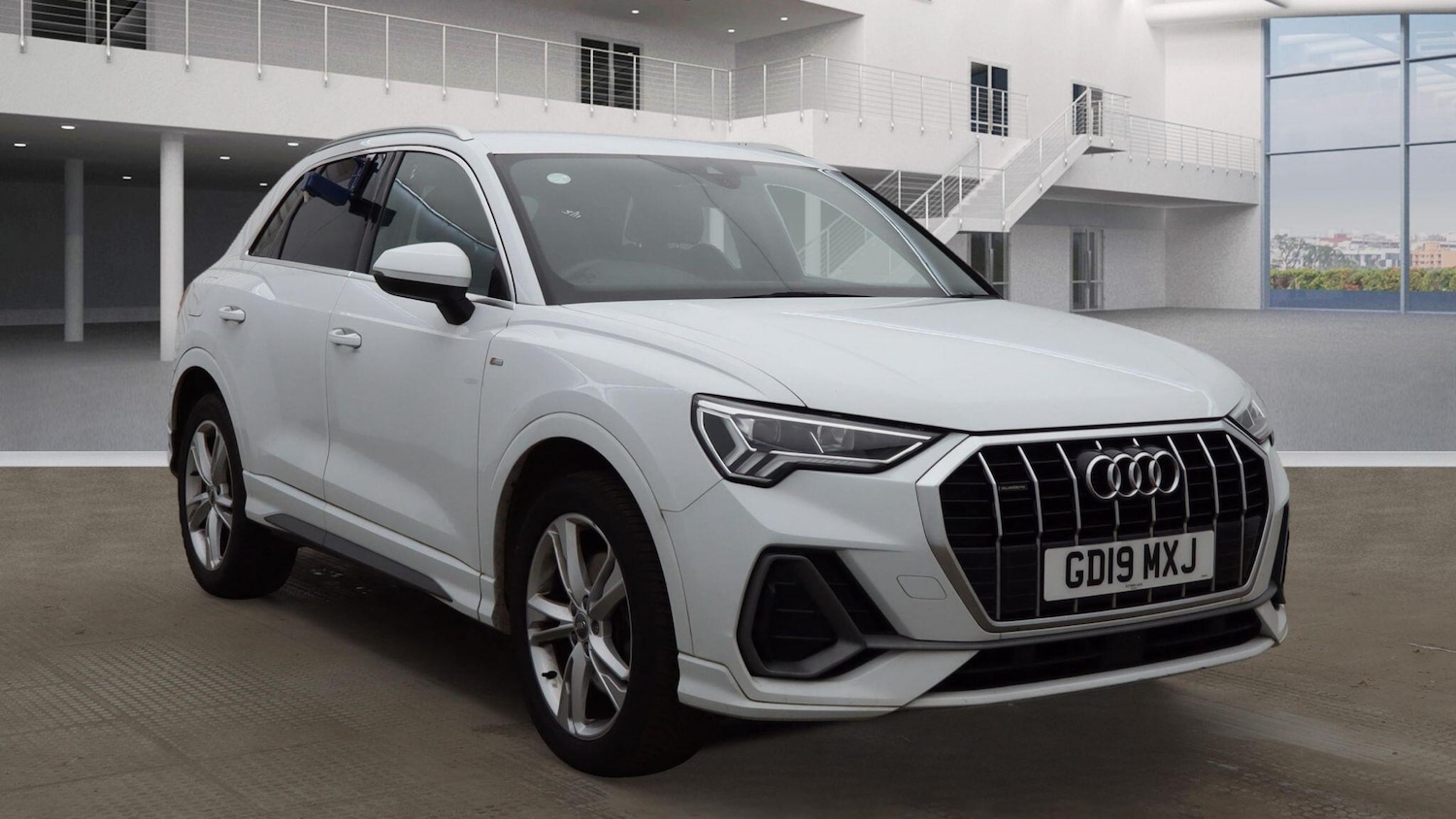 Used Audi Q3 2019 for sale - 76832522: Photo 1