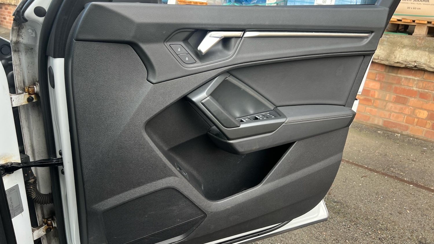 Used Audi Q3 2019 for sale - 76832522: Photo 20