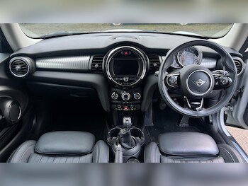 Used MINI Hatch 2021 for sale - 77574192: Photo