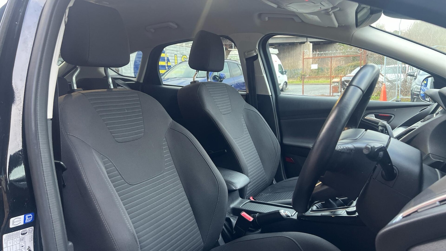 Used Ford Focus 2017 for sale - 77290823: Photo 11