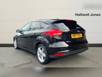 Used Ford Focus 2017 for sale - 77290823: Photo