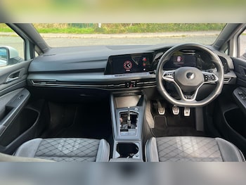 Used Volkswagen Golf 2022 for sale - 77066597: Photo