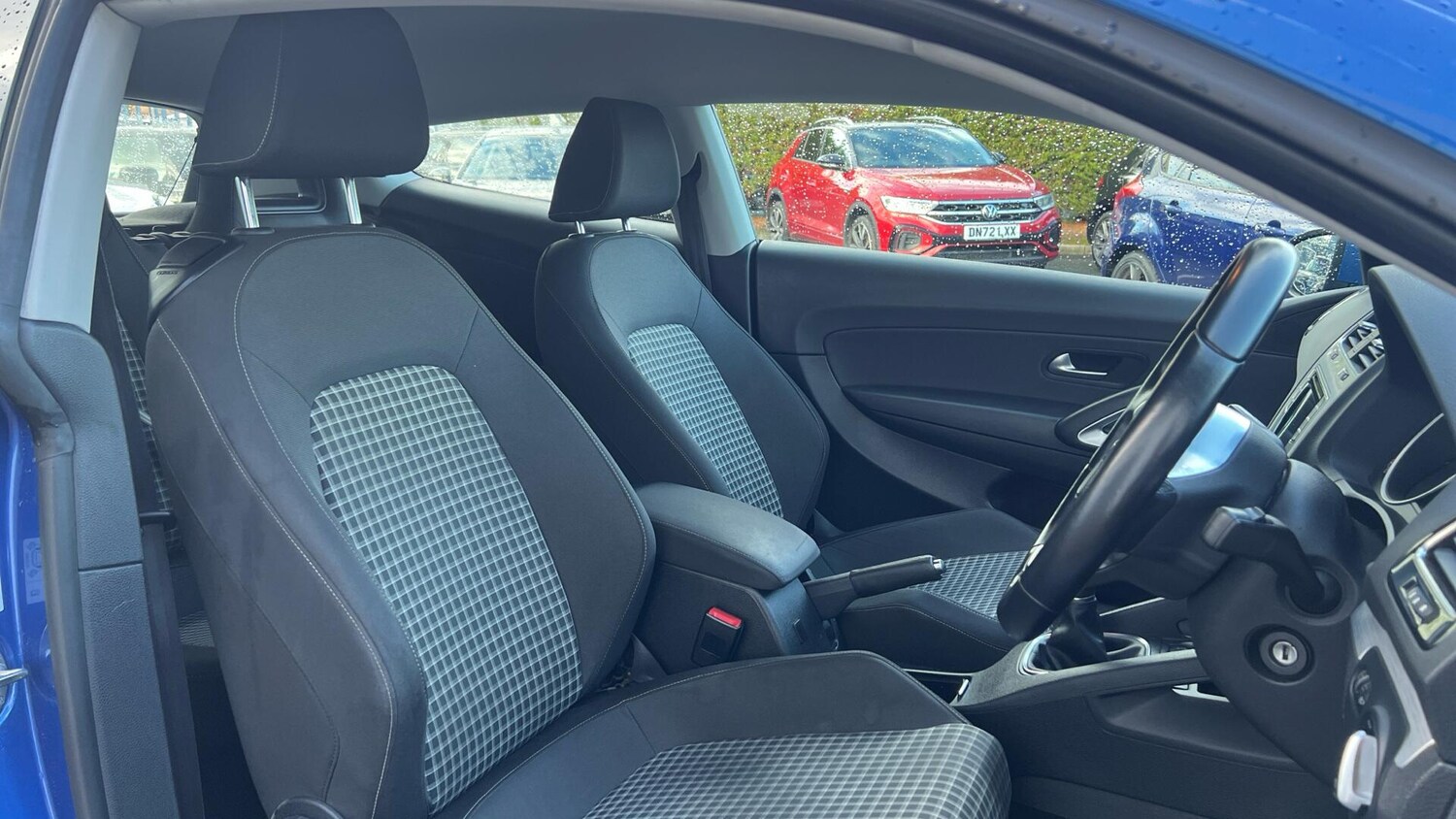 Used Volkswagen Scirocco 2017 for sale - 76832075: Photo 11