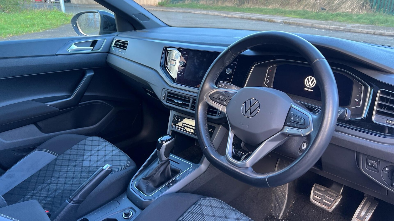 Used Volkswagen Taigo 2022 for sale - 77016115: Photo 6