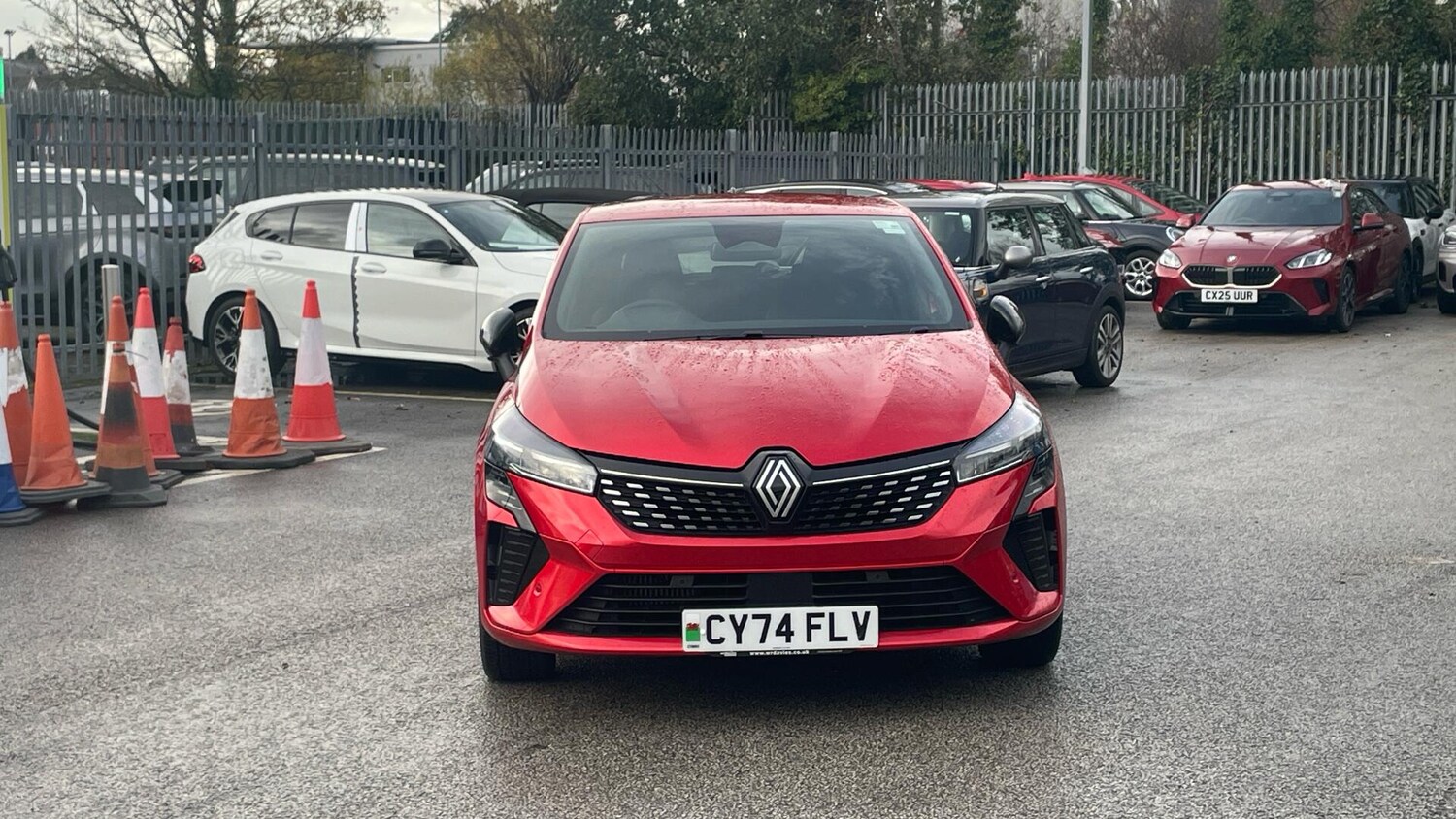 Used Renault Clio 2024 for sale - 76832738: Photo 16