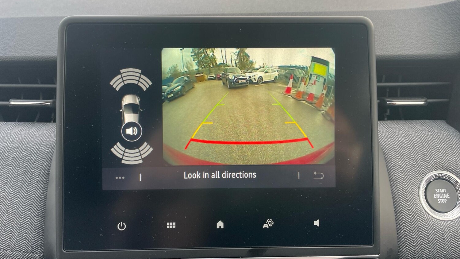 Used Renault Clio 2024 for sale - 76832738: Photo 21