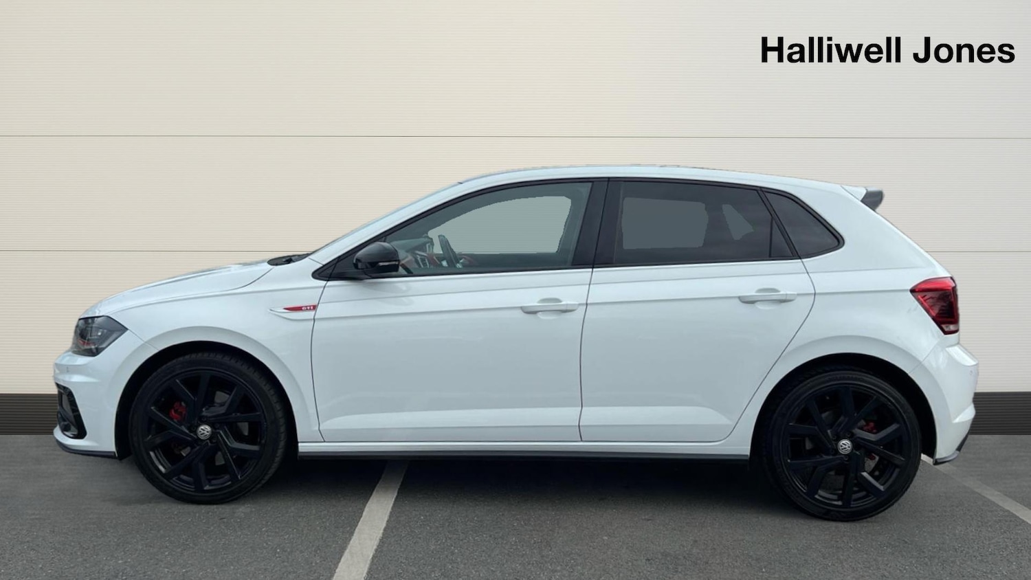 Used Volkswagen Polo 2019 for sale - 77467941: Photo 3