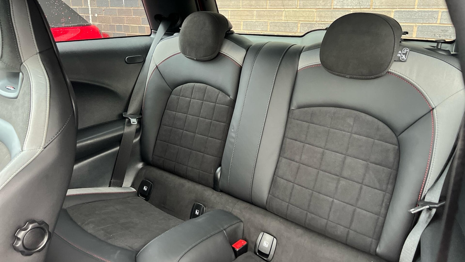 Used MINI Hatch 2023 for sale - 77016208: Photo 12