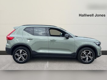 Used Volvo XC40 2023 for sale - 76831845: Photo