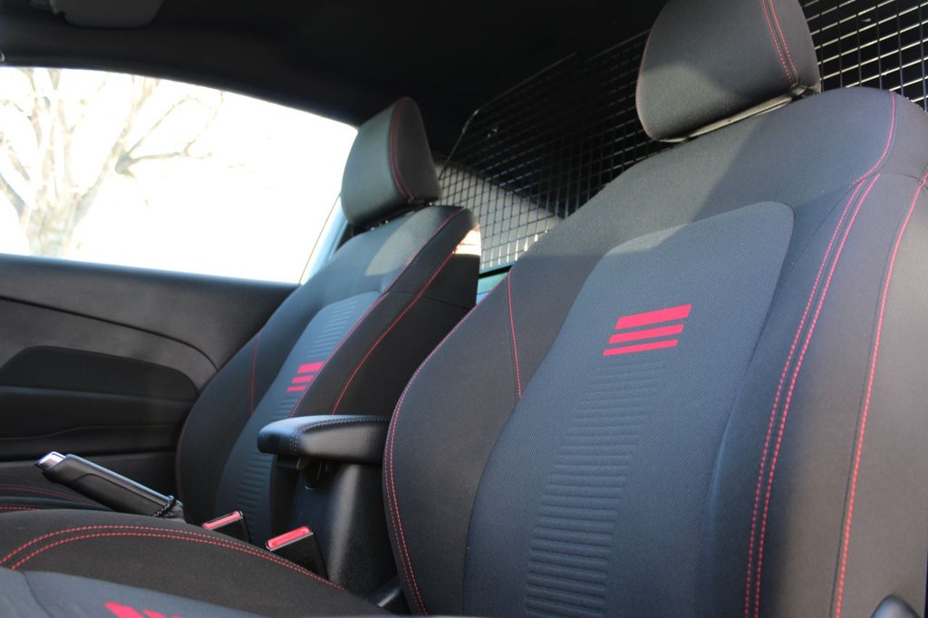 Used Ford Fiesta Van 2022 for sale - 76740397: Photo 14