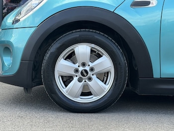 Used MINI Convertible 2020 for sale - 78271809: Photo