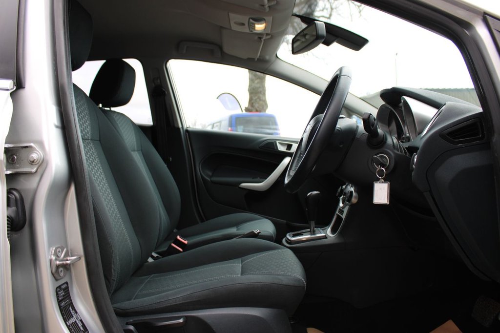 Used Ford Fiesta 2011 for sale - 77263429: Photo 10