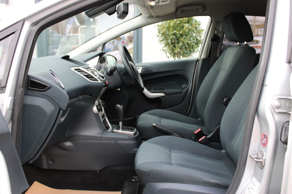 Used Ford Fiesta 2011 for sale - 77263429: Photo 8