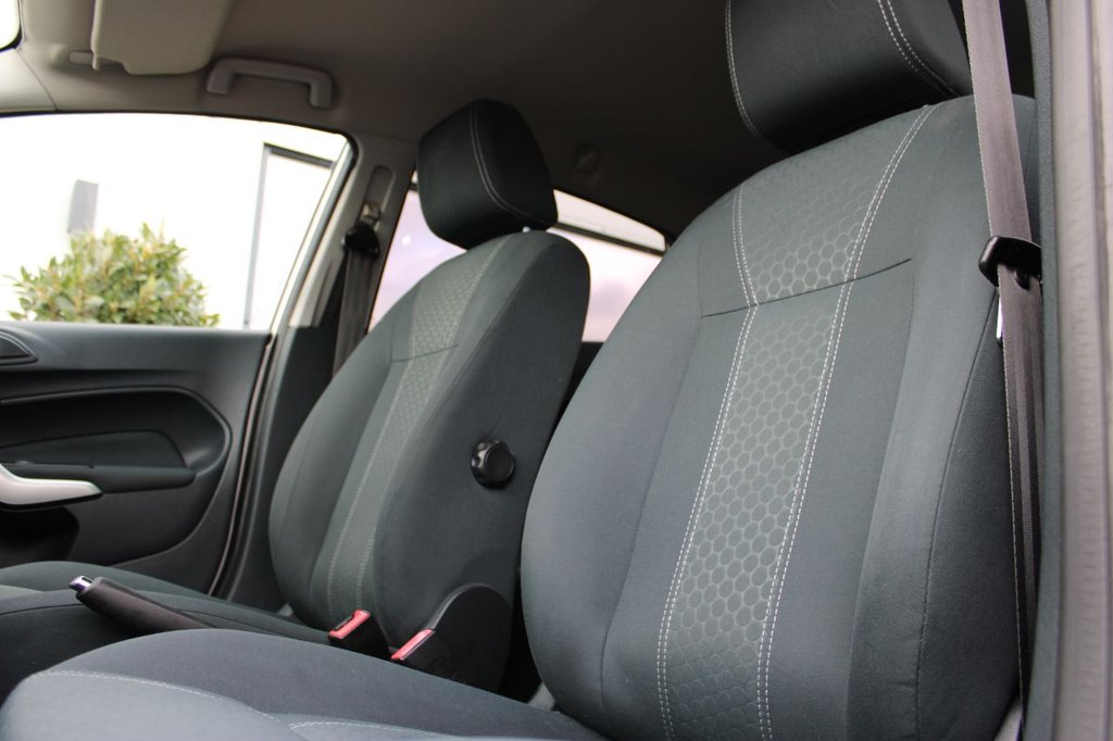 Used Ford Fiesta 2011 for sale - 77263429: Photo 9