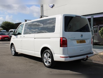 Used Volkswagen Transporter Shuttle 2019 for sale - 75998732: Photo