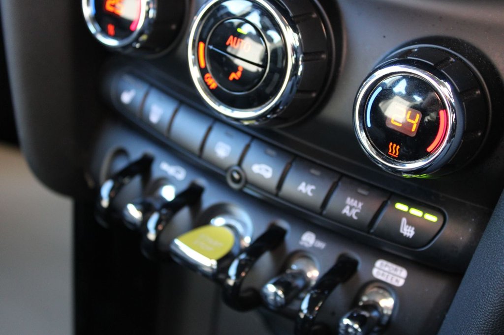 Used MINI Hatch 2021 for sale - 77672730: Photo 14