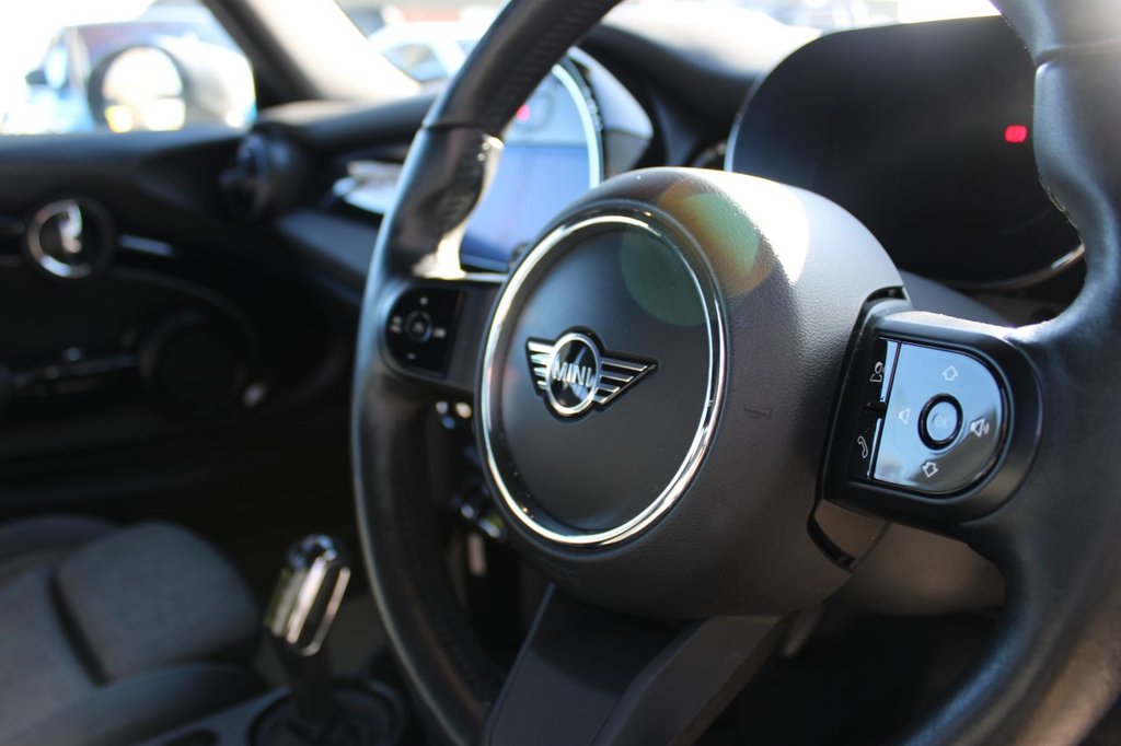 Used MINI Hatch 2021 for sale - 77672730: Photo 3