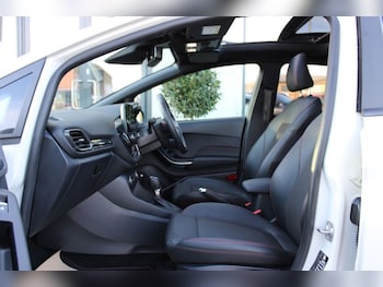 Used Ford Fiesta 2021 for sale - 76841623: Photo