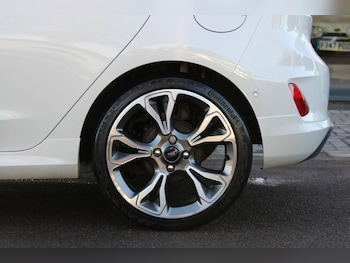 Used Ford Fiesta 2021 for sale - 76841623: Photo