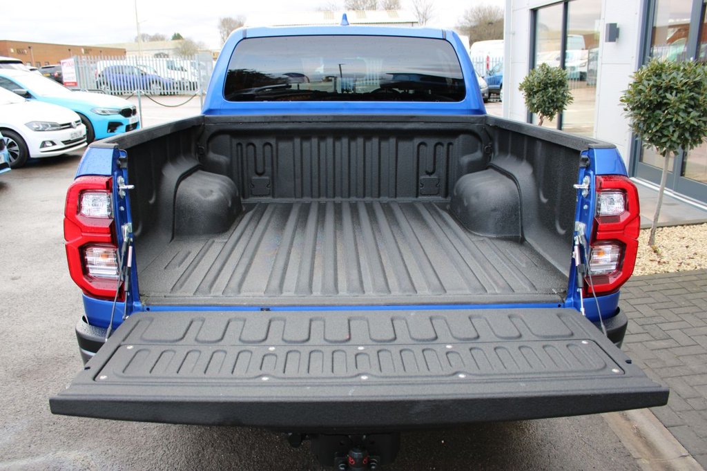 Used Toyota Hilux 2023 for sale - 77422000: Photo 20